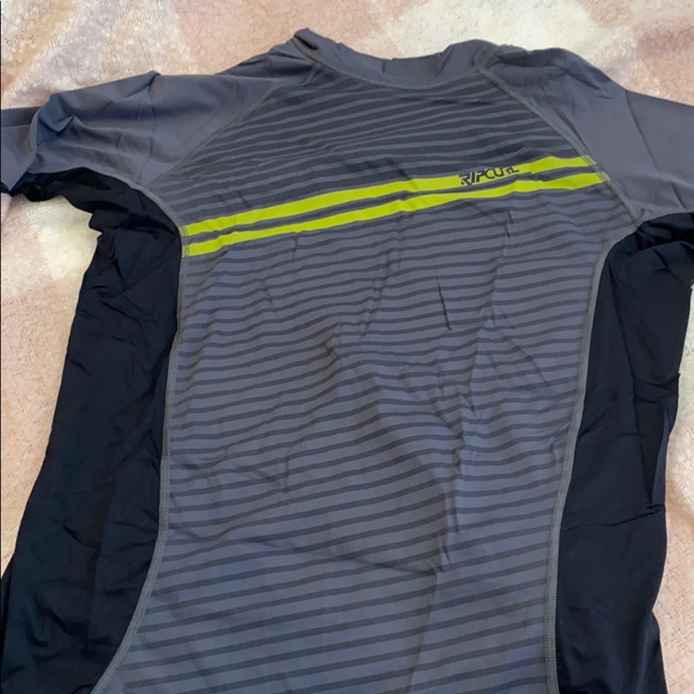Ripcurl water shirt